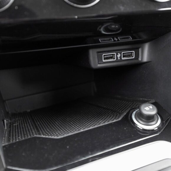 428_505936764 580x580