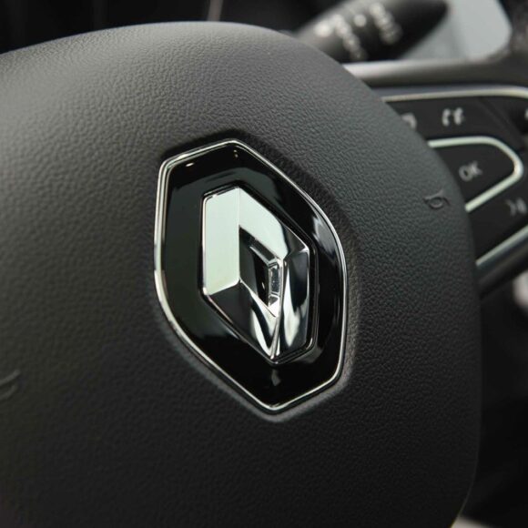 473_306466714 1 1 580x580