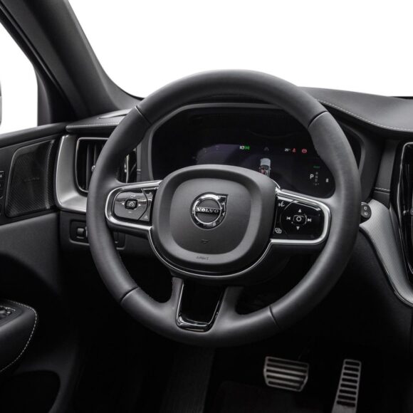 542_1088427019 580x580