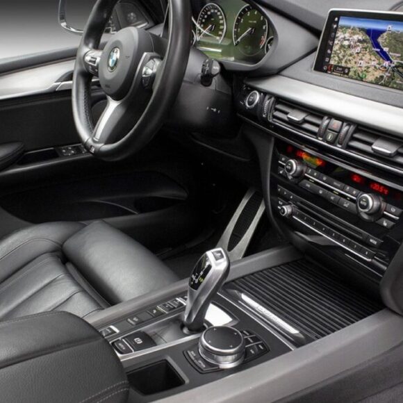 899_1021883687 1024x680 1 580x580