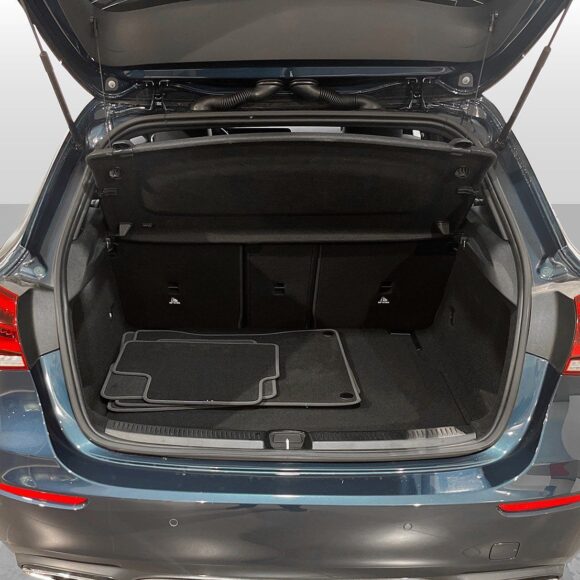 982_235665037 1 580x580